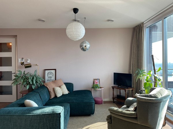 Medium property photo - Maashavenweg 226, 3072 AZ Rotterdam